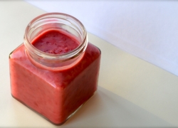 Freezer Emptying Treats: Raspberry Curd