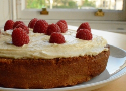 Pimm's & Raspberry Cake, just because
