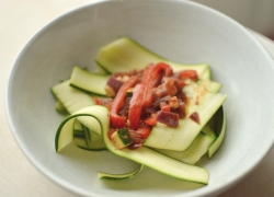 Courgette 'pasta'