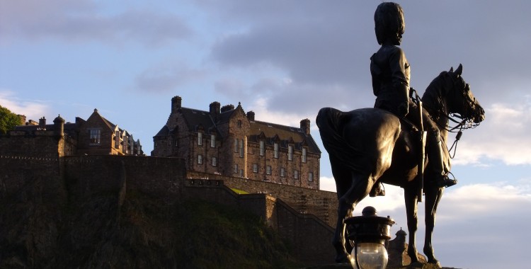 Edinburgh Castle and Scots Grays horse monument, Princes Street Gardens