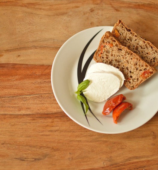 Basil & Sun Dried Tomato Bread