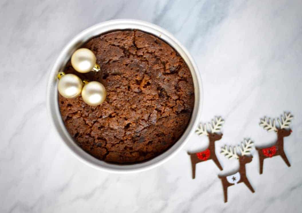 Easy Microwave Christmas Pudding Recipe | The Usual Saucepans